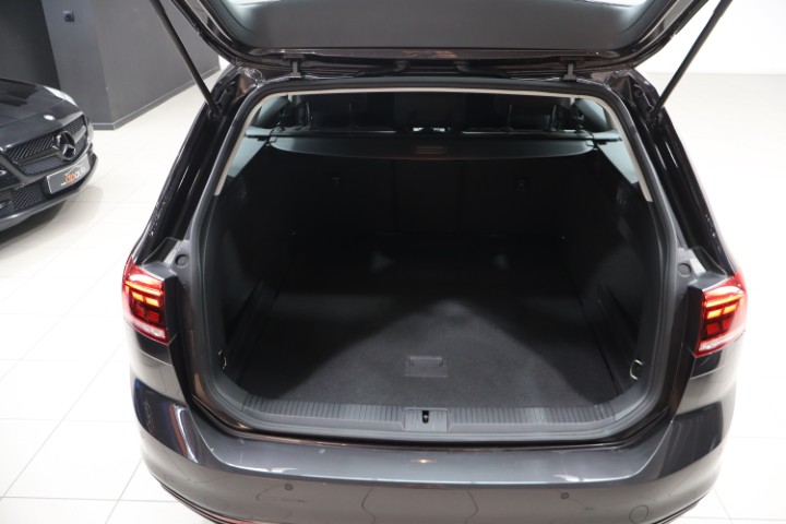 Volkswagen Passat 1.5 TSI DSG