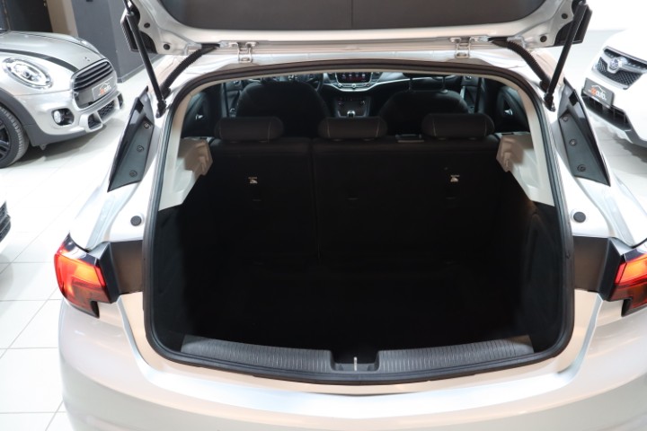 Opel Astra 1.0i