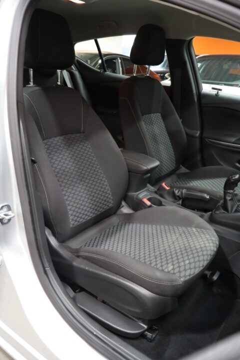 Opel Astra 1.0i