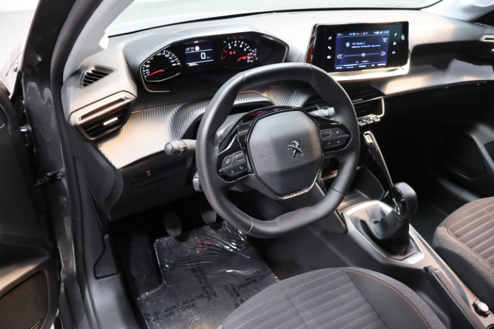 Peugeot 208 1.2i Active