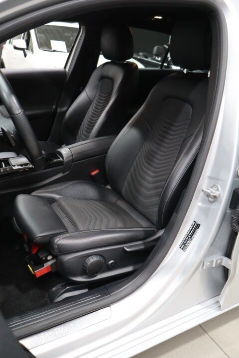 Mercedes A180