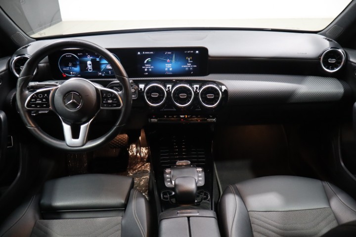 Mercedes A180d