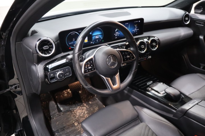 Mercedes A180d