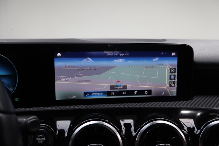 Mercedes A180d