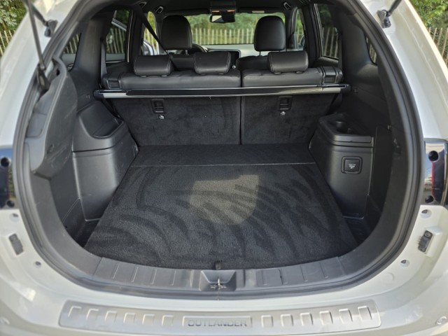Mitsubishi Outlander 2.4i 4WD