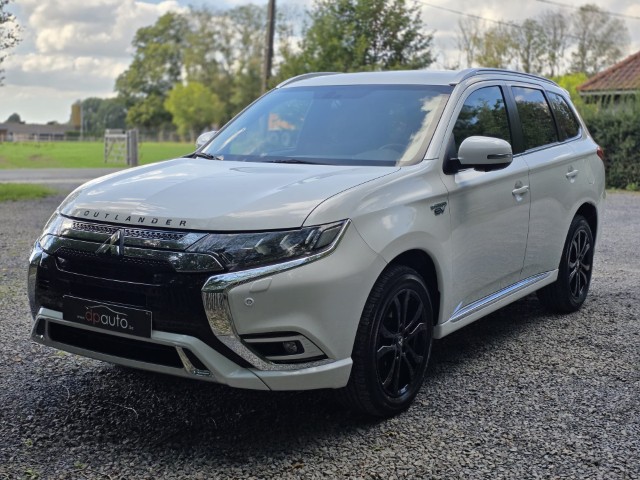 Mitsubishi Outlander 2.4i 4WD