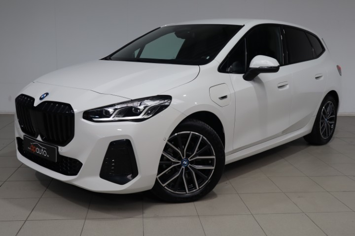 BMW 225e