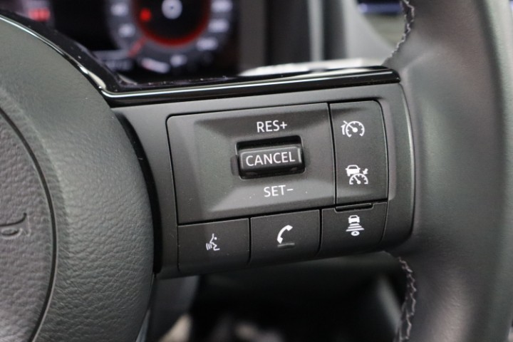 Nissan Qashqai 1.3 T-DIG HEV