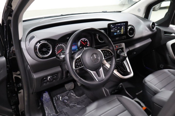 Mercedes EQT