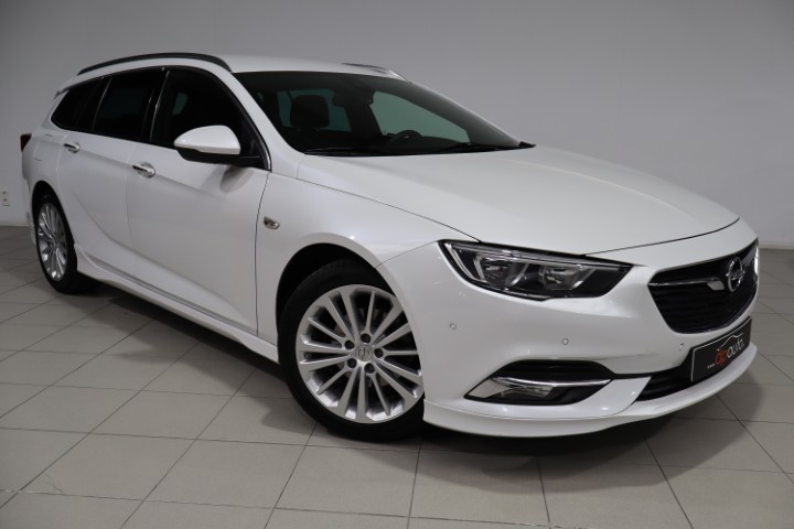 Opel Insignia Sports Tourer 1.5 Turbo OPC Line