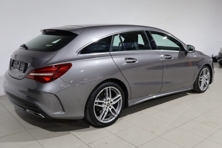 Mercedes CLA180 AMG PACK
