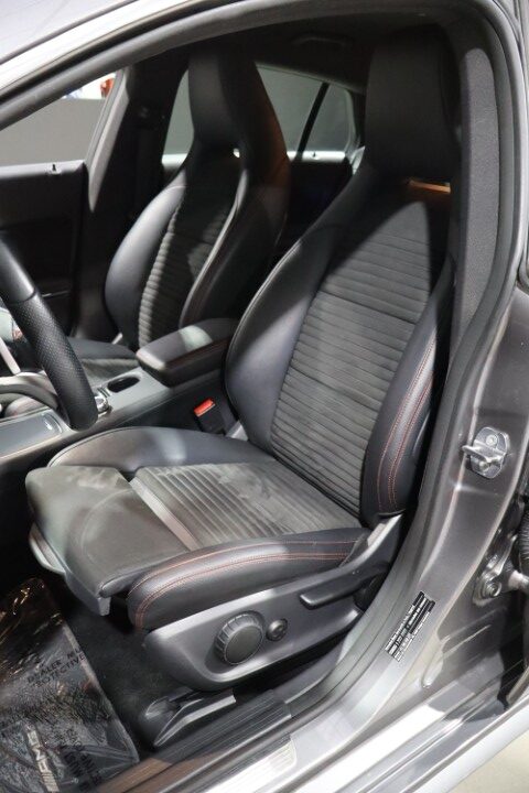 Mercedes CLA180 AMG PACK