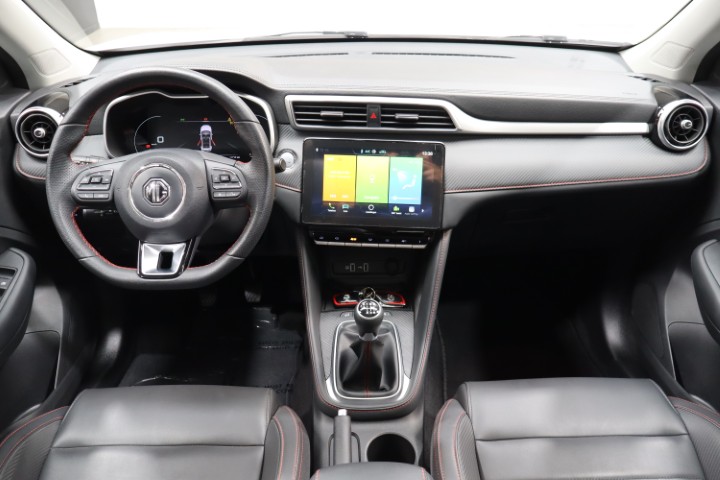 MG ZS 1.0i Luxury