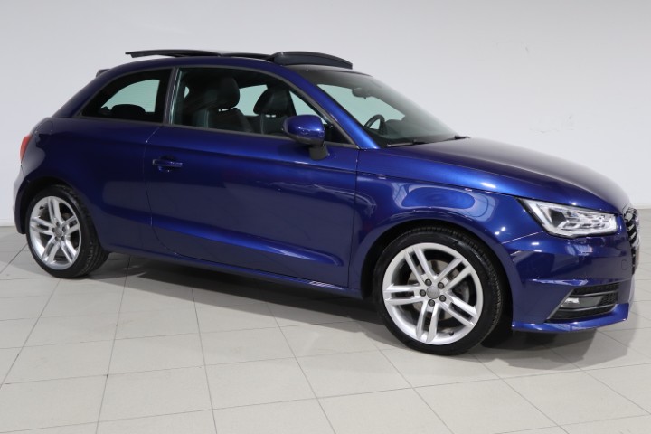 Audi A1 1.0i