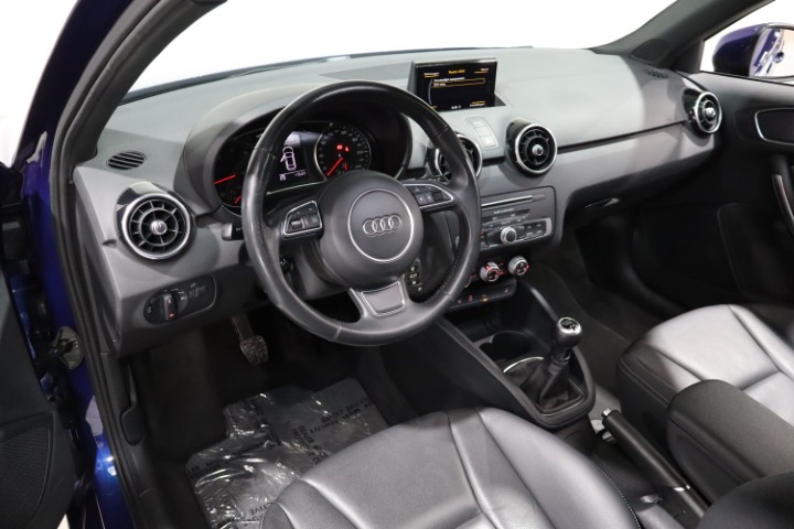 Audi A1 1.0i