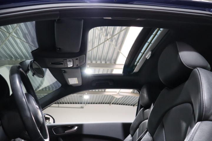 Audi A1 1.0i