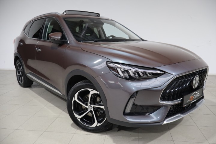 MG HS 1.5i