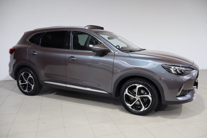 MG HS 1.5i