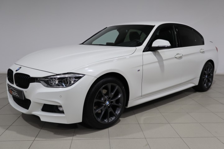 BMW 318i M PACK